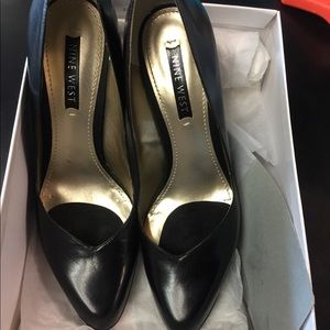 Nine West 7 1/2 heels